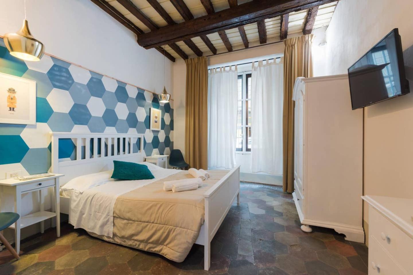 F4 - Santa Croce One Bedroom Flat 2 To 4 Guests Firenze Esterno foto